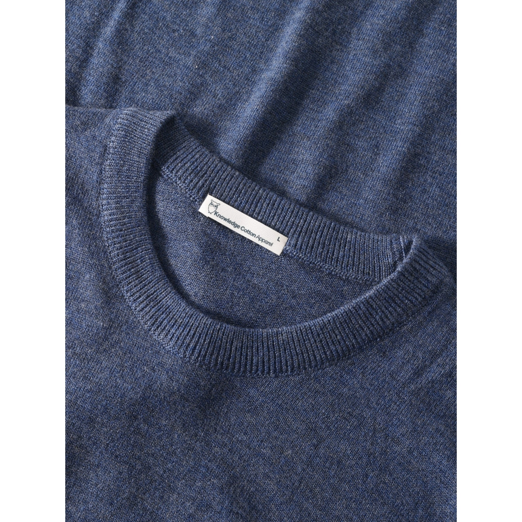 Knowledge Cotton Apparel  Herrenpullover mit Rundhalsausschnitt aus Merinowolle