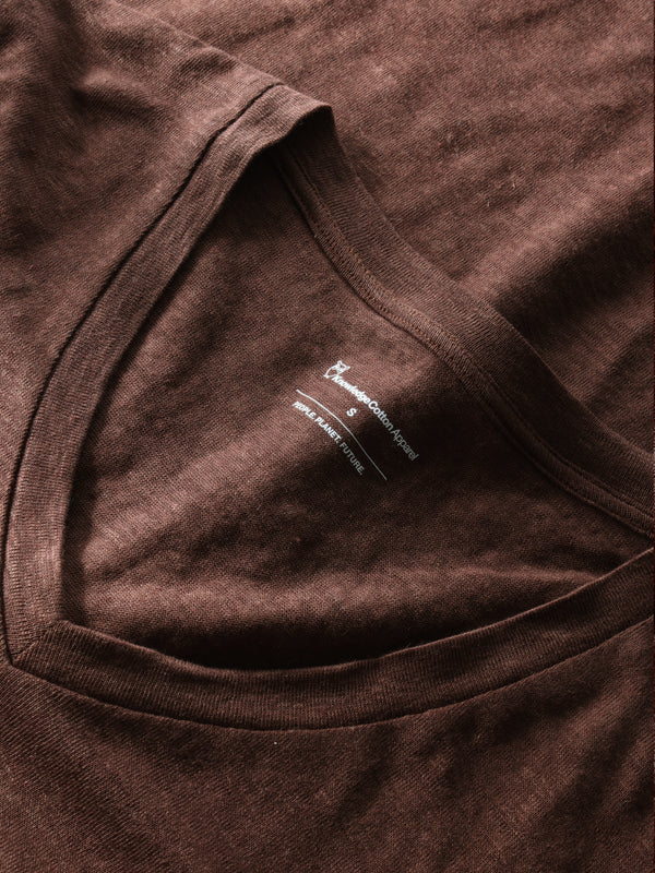 T-Shirt aus Leinen mit V-Ausschnitt