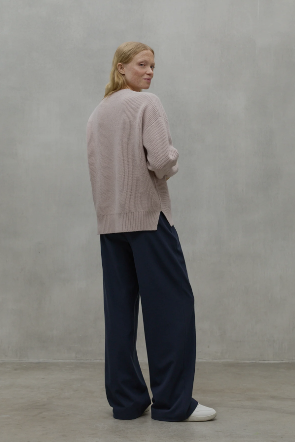 Blassrosa Strickpullover Azalea