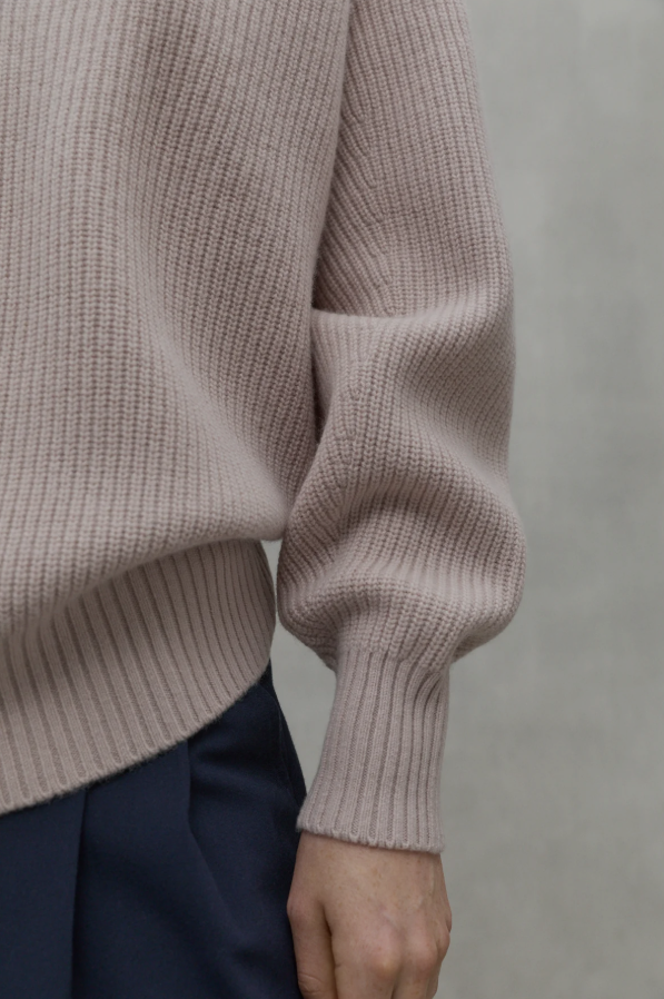 Blassrosa Strickpullover Azalea