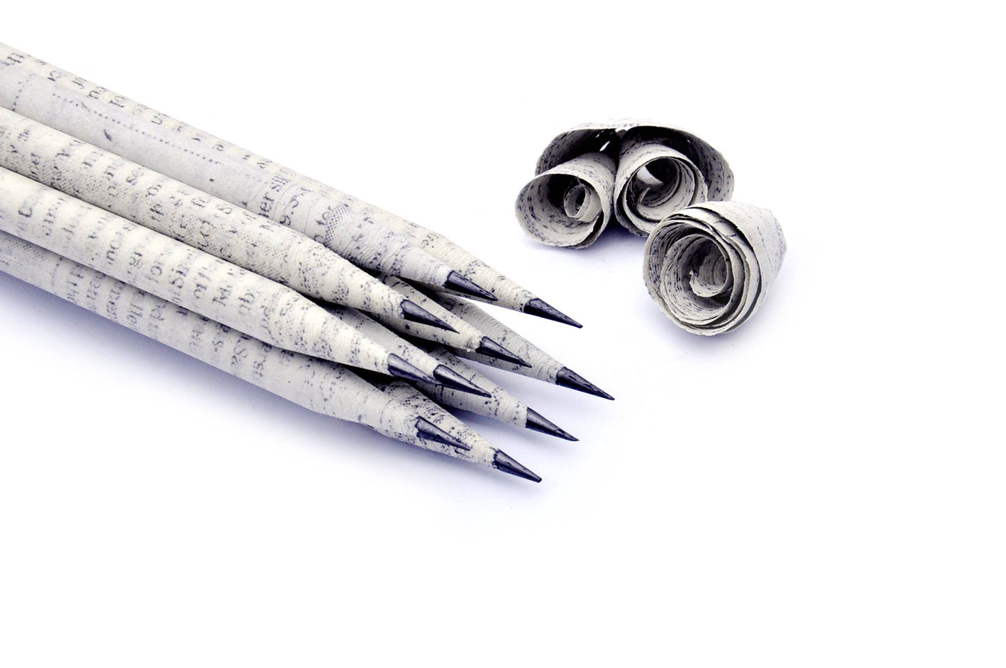 HB-Bleistifte aus recycelter Zeitung