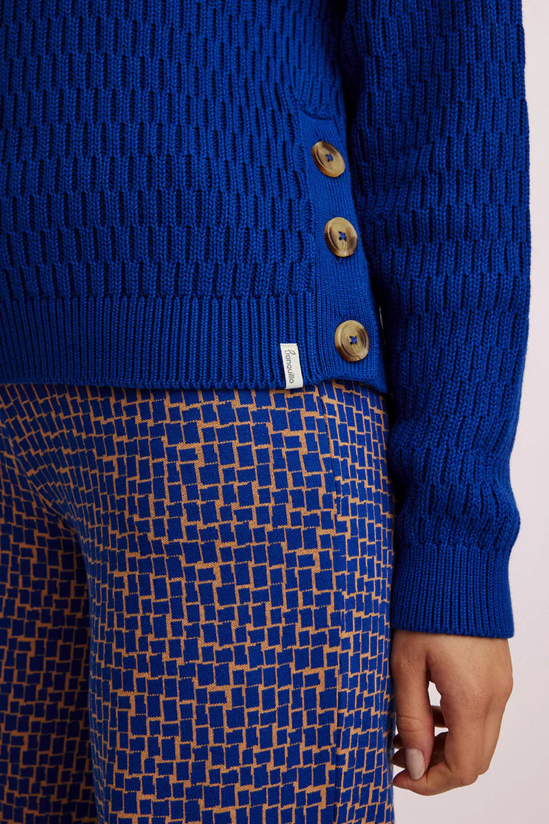 Königsblauer Strick Pullover