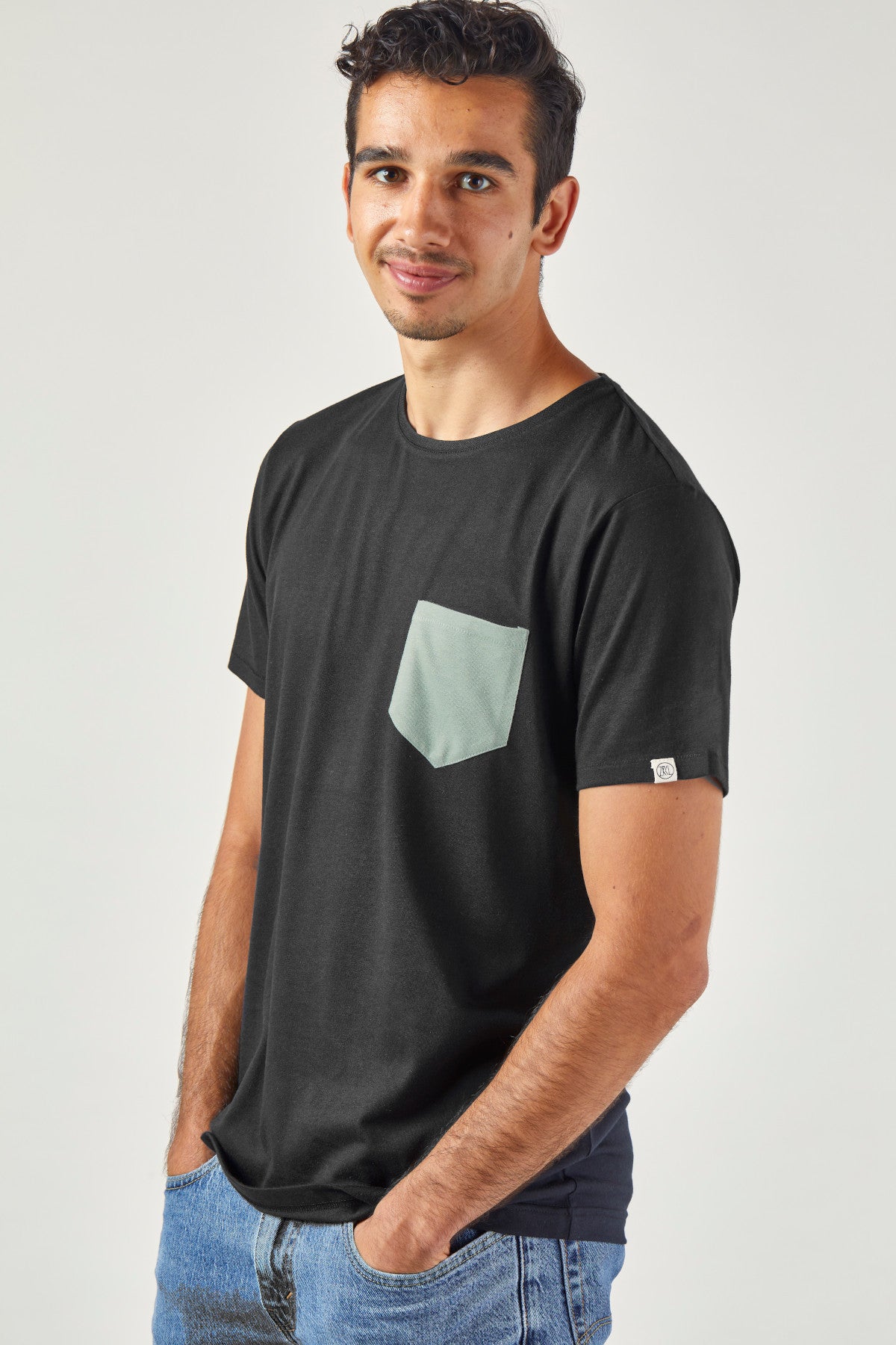 Pocket T-Shirt ZRCL